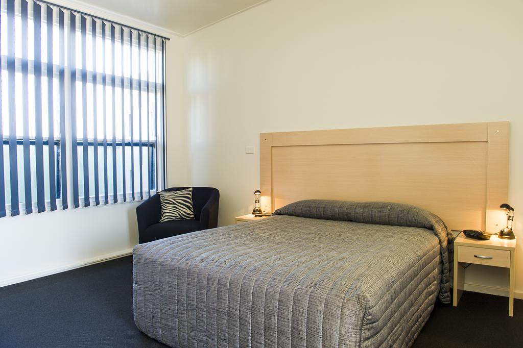 Weedallion NSW Accommodation QLD