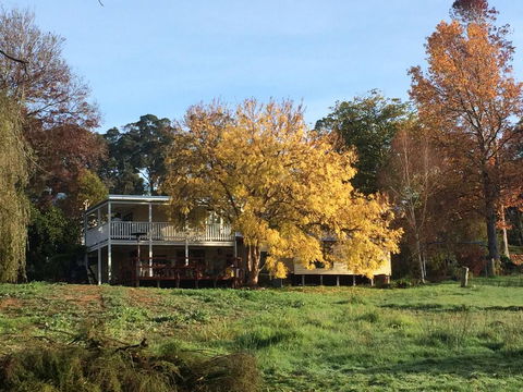 Chestnut Brae Farmstay - Accommodation QLD 0