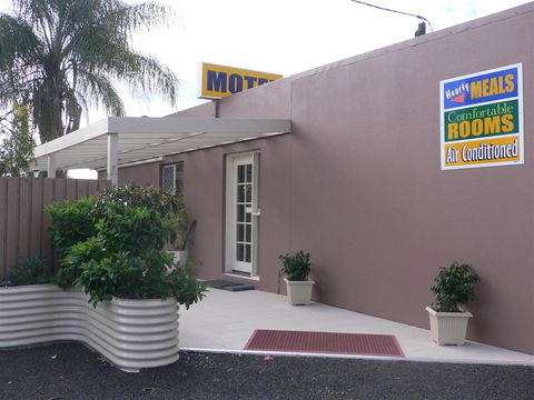 Chinchilla Motel - Accommodation QLD 0