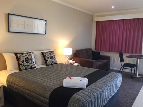 Chinchilla White Gums Motor Inn - Accommodation QLD 0