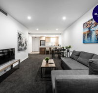 CITY APARTMENT and FREE CITY TOUR BUS NEARBY - Accommodation QLD