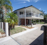 City Beach Holiday House - Accommodation QLD