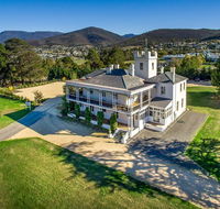 Claremont House - Accommodation QLD