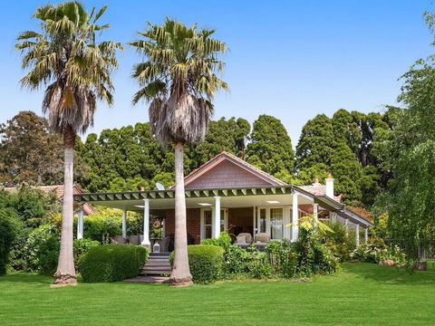 Cloudland - Unique Experience, Whimsical And Wonderful! - Accommodation QLD 1