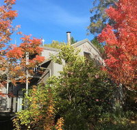 Cloudsong Chalet 4 - Close to the village centre - Accommodation QLD