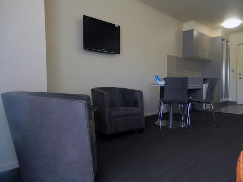 CluBarham Motel - Accommodation QLD 1