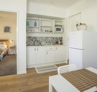Clyde Studio 53 Mollymook - Accommodation QLD