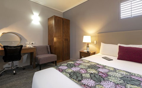 Coachmans Inn Warwick - Accommodation QLD 3