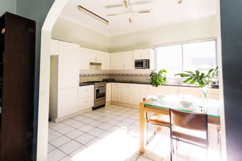 Coal D' Vine Cottage - Cessnock NSW - Accommodation QLD 0