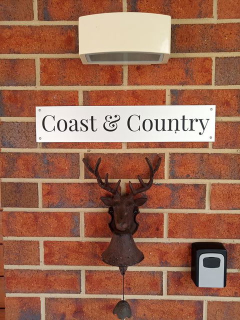 Coast & Country - Accommodation QLD 3