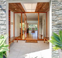 Coast Along - Accommodation QLD