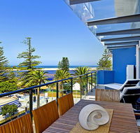Coast Luxury Apartment 24 - Accommodation QLD