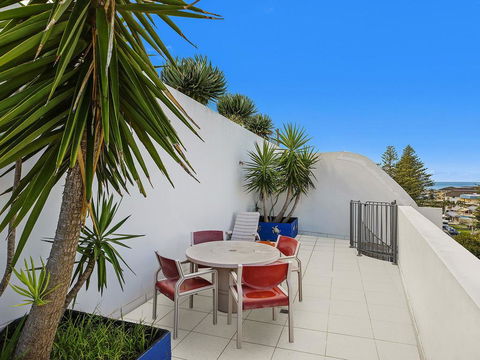 Coast Luxury Apartment 31 - Blue Coral Terrace - Accommodation QLD 3