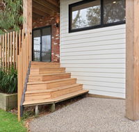 COASTAL BEAUTY ON BRUCE - Accommodation QLD