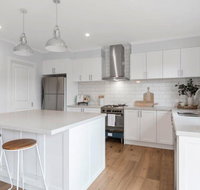 Coastal Luxury Retreat - Accommodation QLD