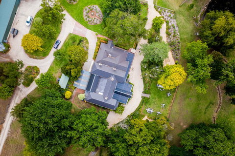 Cobb's Hill Homestead - Accommodation QLD 3