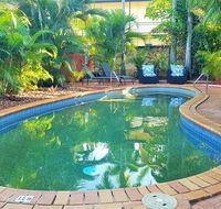 Coconut Grove Holiday Apartments - Accommodation QLD
