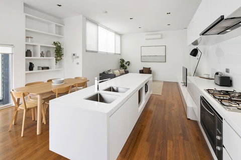 Cogens Two Bedroom Townhouse - Accommodation QLD 3