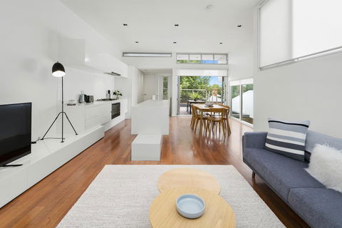 Cogens Two Bedroom Townhouse - Accommodation QLD 0