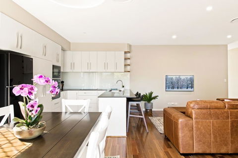 Cohoe - Accommodation QLD 3