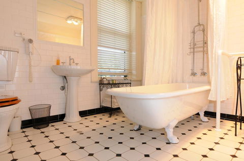 Colhurst House - Accommodation QLD 2