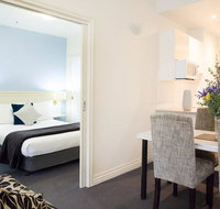 Collins Hotel - Accommodation QLD