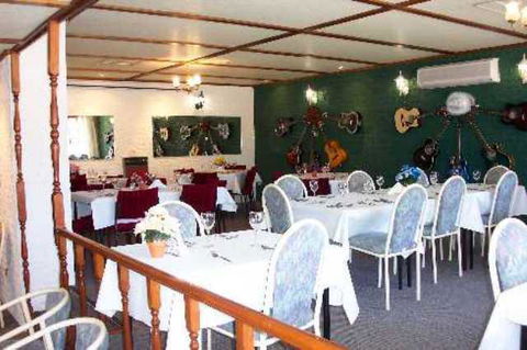 Colonial Inn Motel - Accommodation QLD 2