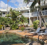Colonial Palms Motor Inn - Accommodation QLD
