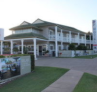 Colonial Rose Motel - Accommodation QLD