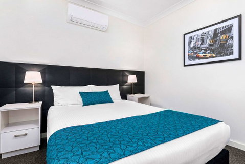 Comfort Inn & Suites Manhattan - Accommodation QLD 2