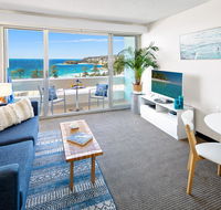 Comfortable Coastal Living plus Parking - Accommodation QLD