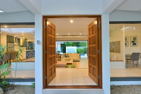 Concha Marina - Accommodation QLD 2