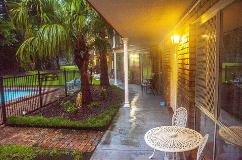 Coomera Motor Inn - Accommodation QLD 3