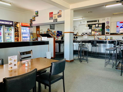 Coonalpyn Hotel - Accommodation QLD 2