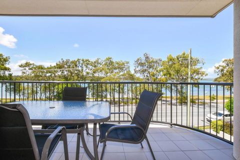Coral Breeze Penthouse - Accommodation QLD 0