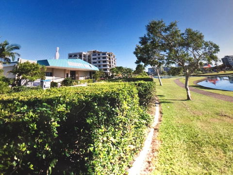 Coral Sea Views Beachfront Penthouse - Accommodation QLD 2