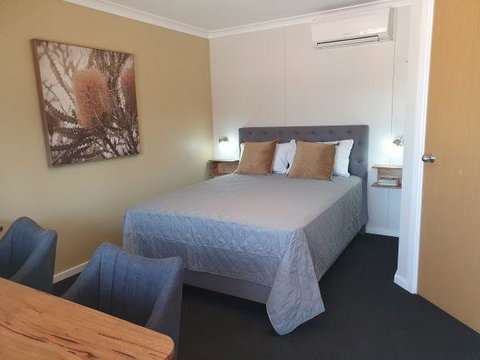 Cornwall House Accommodation - Accommodation QLD 0