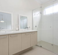 CORYMBIA - MOUNT MARTHA - Accommodation QLD