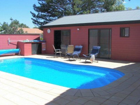 Cottonwood Lodge - Accommodation QLD 2