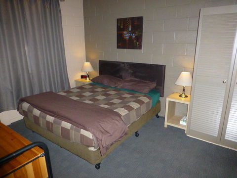 Cottonwood Lodge - Accommodation QLD 3