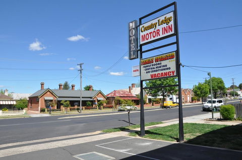 Country Lodge Motor Inn - Accommodation QLD 0
