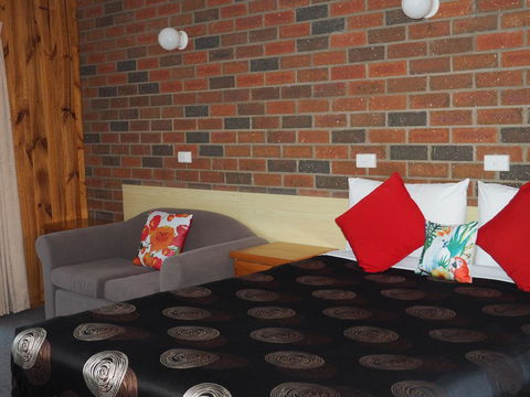 Country Road Motel St Arnaud - Accommodation QLD 2