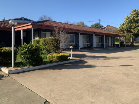 Countryman Motor Inn Cowra - Accommodation QLD 2