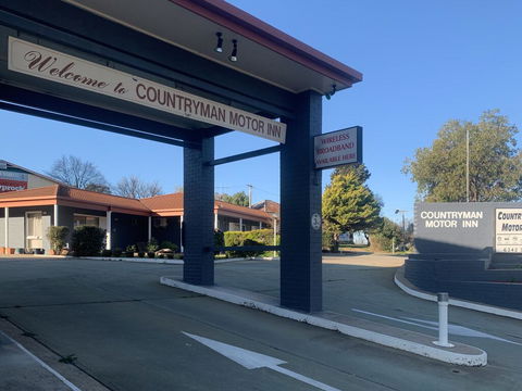 Countryman Motor Inn Cowra - Accommodation QLD 1