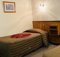 County Lodge Motor Inn - Accommodation QLD