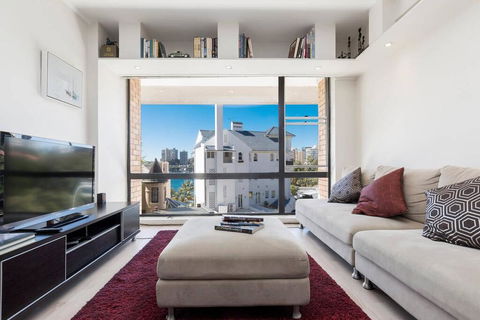 Couple's Gateway In Sunny Elizabeth Bay - Accommodation QLD 1