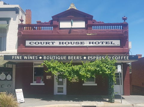 Courthouse Hotel - Accommodation QLD 0