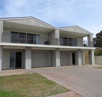 Cowell Holiday Accommodation with harbour views - Accommodation QLD