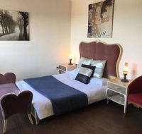 CozyStudioUnit in BeverlyHills Train Accessible - Accommodation QLD