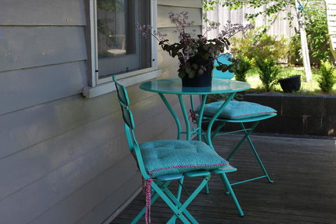 Cream Cottage - Accommodation QLD 2